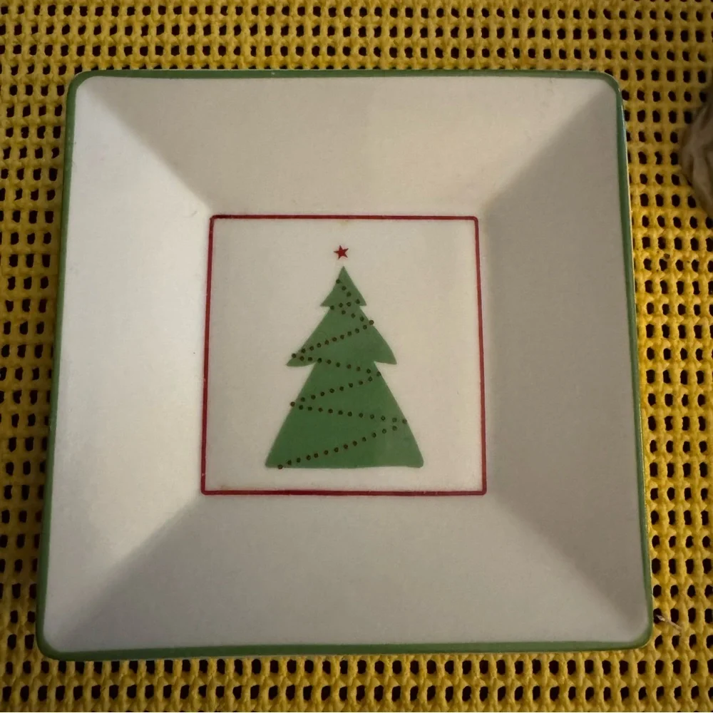 Crate & Barrel Mini Christmas Tree Accent Candy Plate / Dish